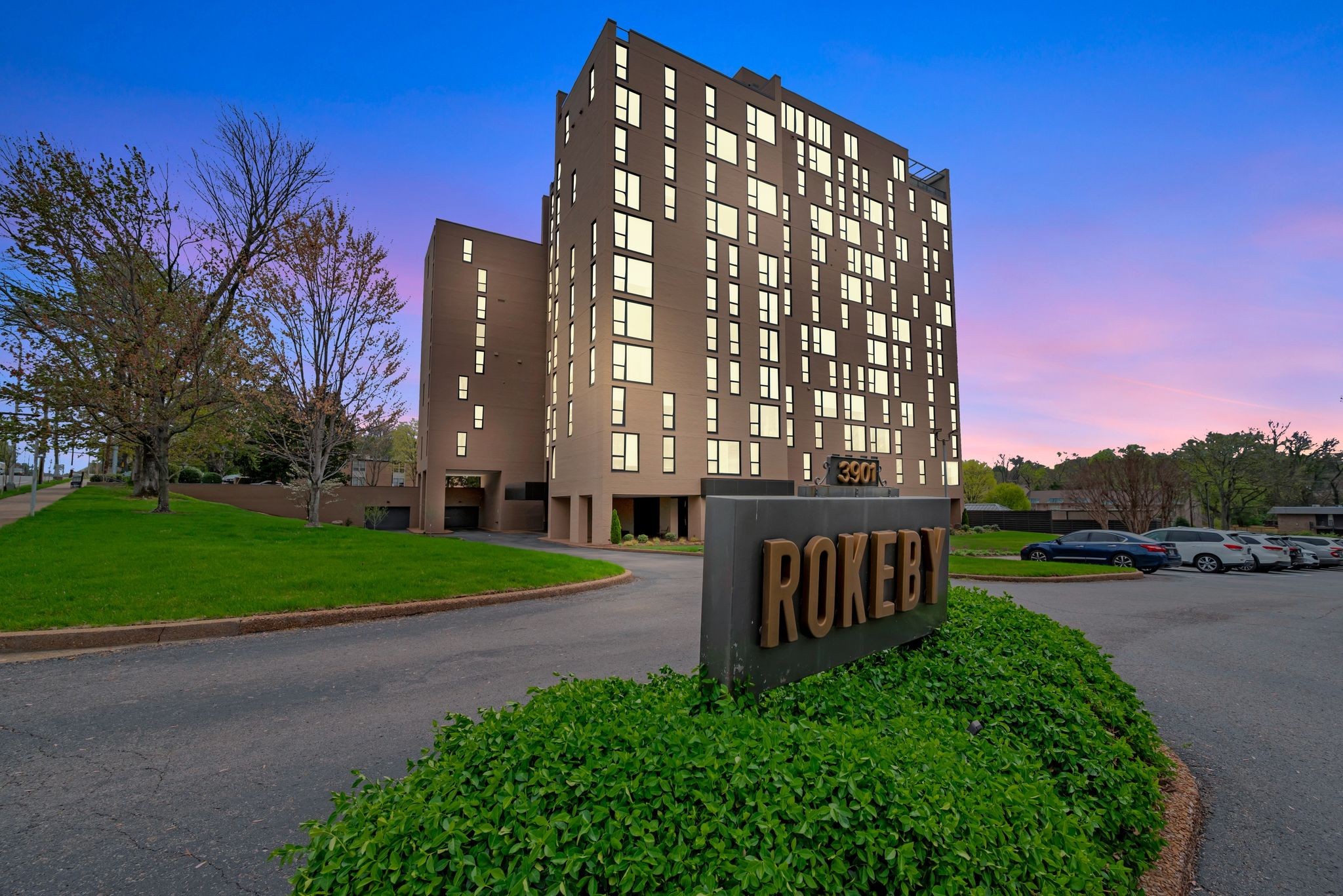 3901 West End Ave 403