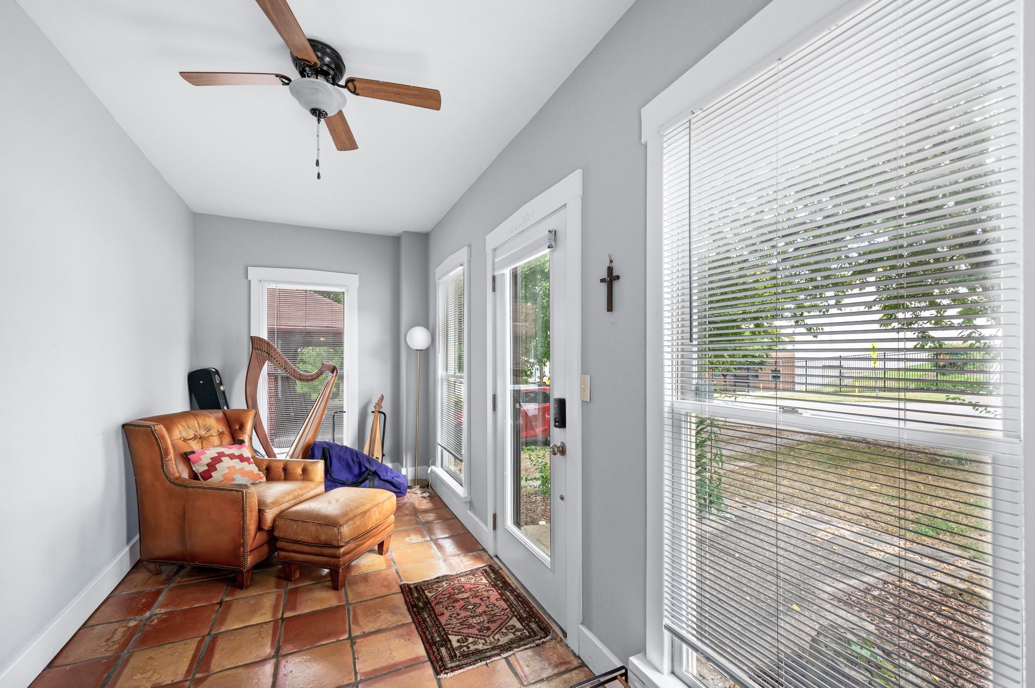 Nashville, Tennessee 37212, United States, 3 Bedrooms Bedrooms, ,2 BathroomsBathrooms,Residential,Active,183015