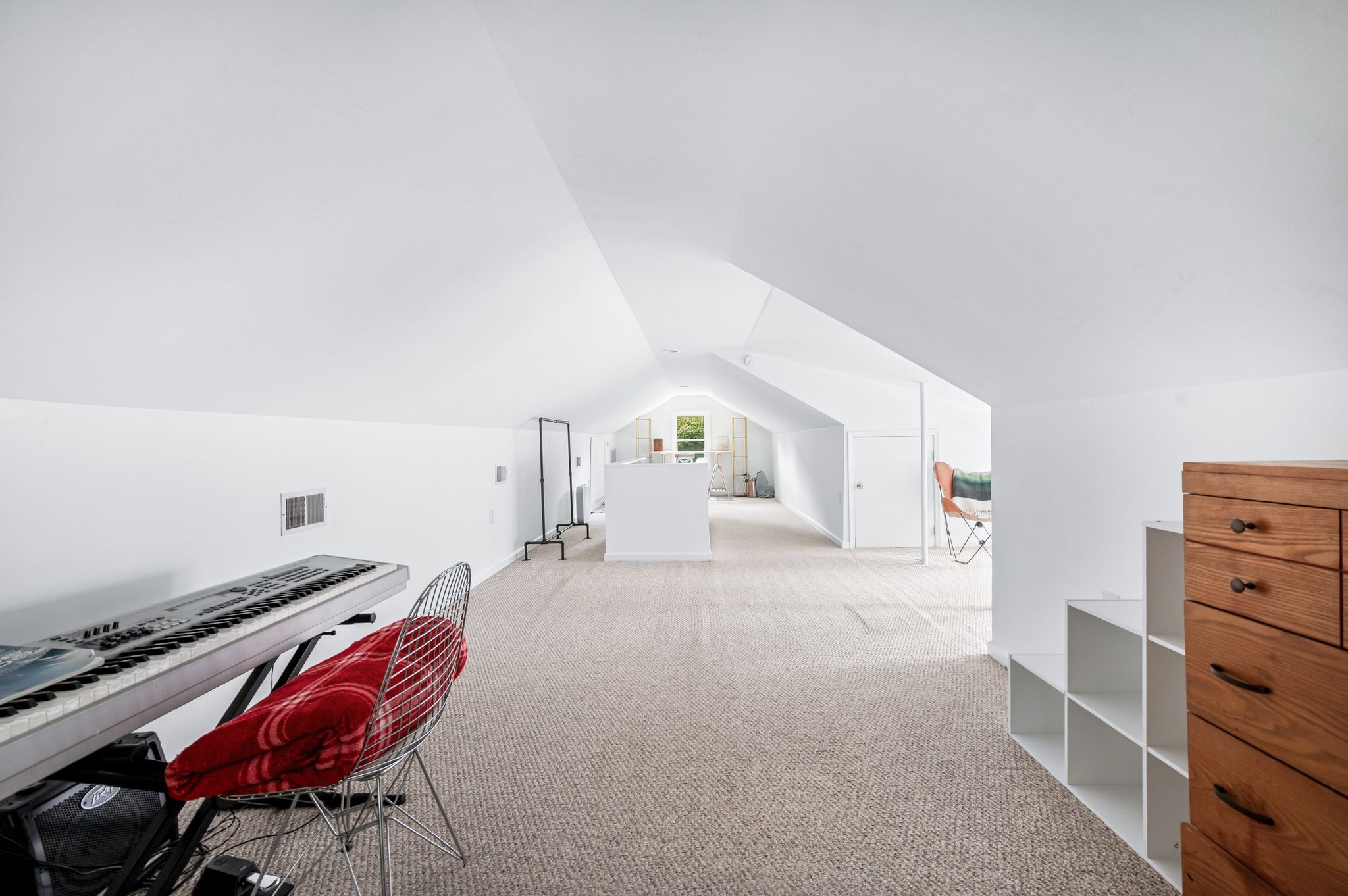 Nashville, Tennessee 37212, United States, 3 Bedrooms Bedrooms, ,2 BathroomsBathrooms,Residential,Active,183015