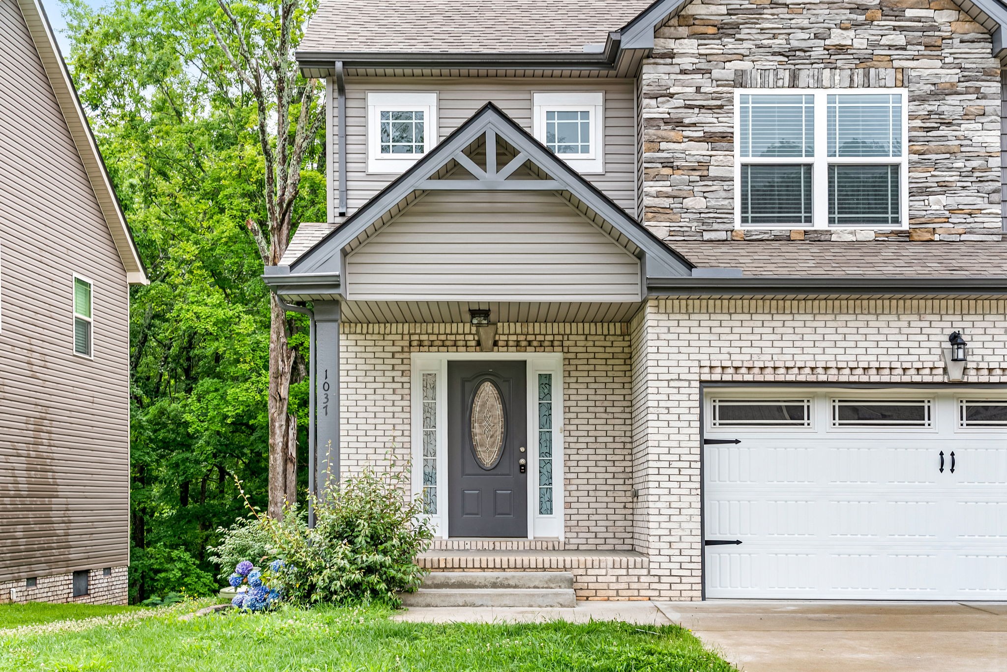 1037 Brightwood Court
