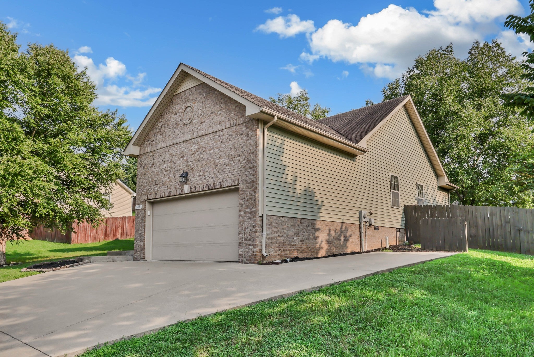 595 ANCHOR COURT