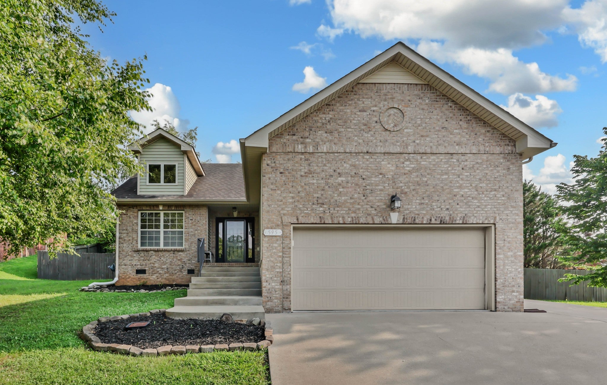 595 ANCHOR COURT
