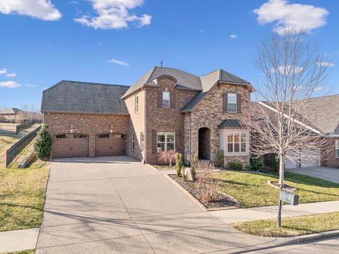 1303 Reynard Dr Gallatin TN 37066