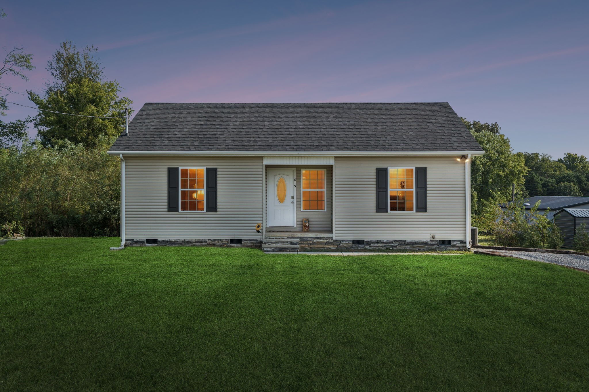 1019 Old Cowan Rd