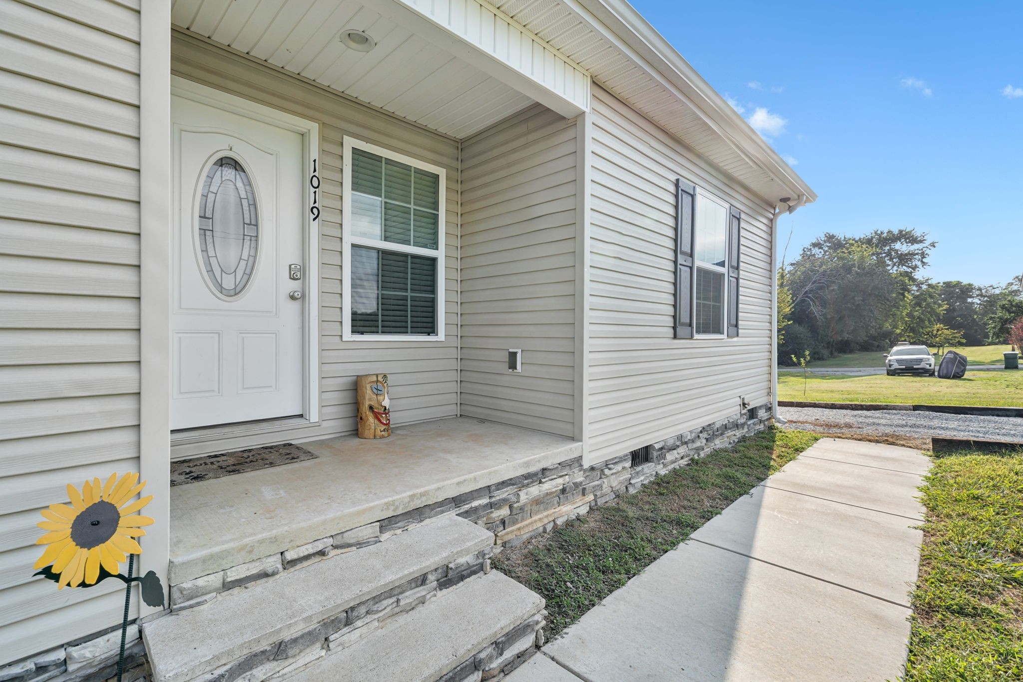 1019 Old Cowan Rd