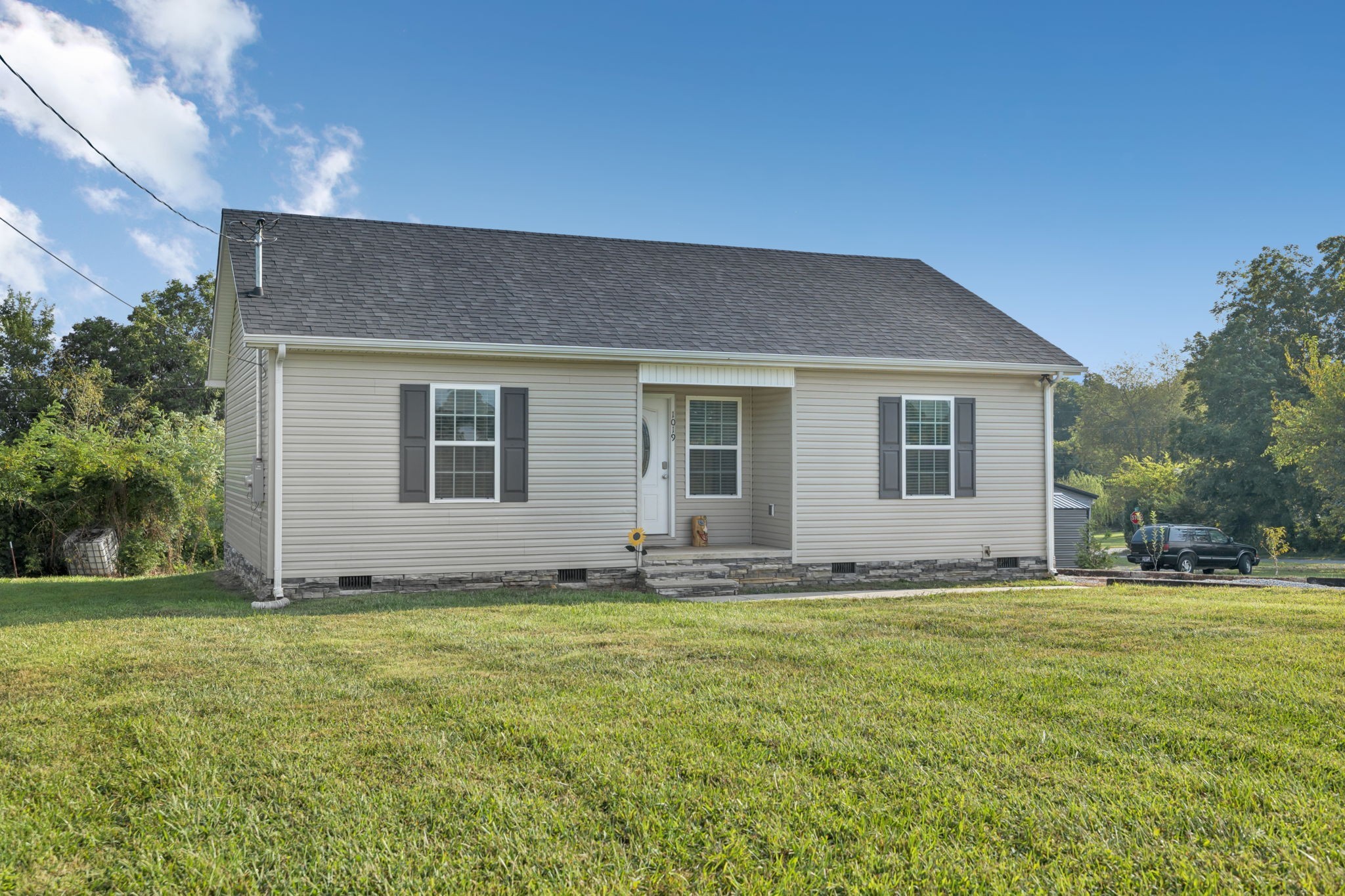 1019 Old Cowan Rd