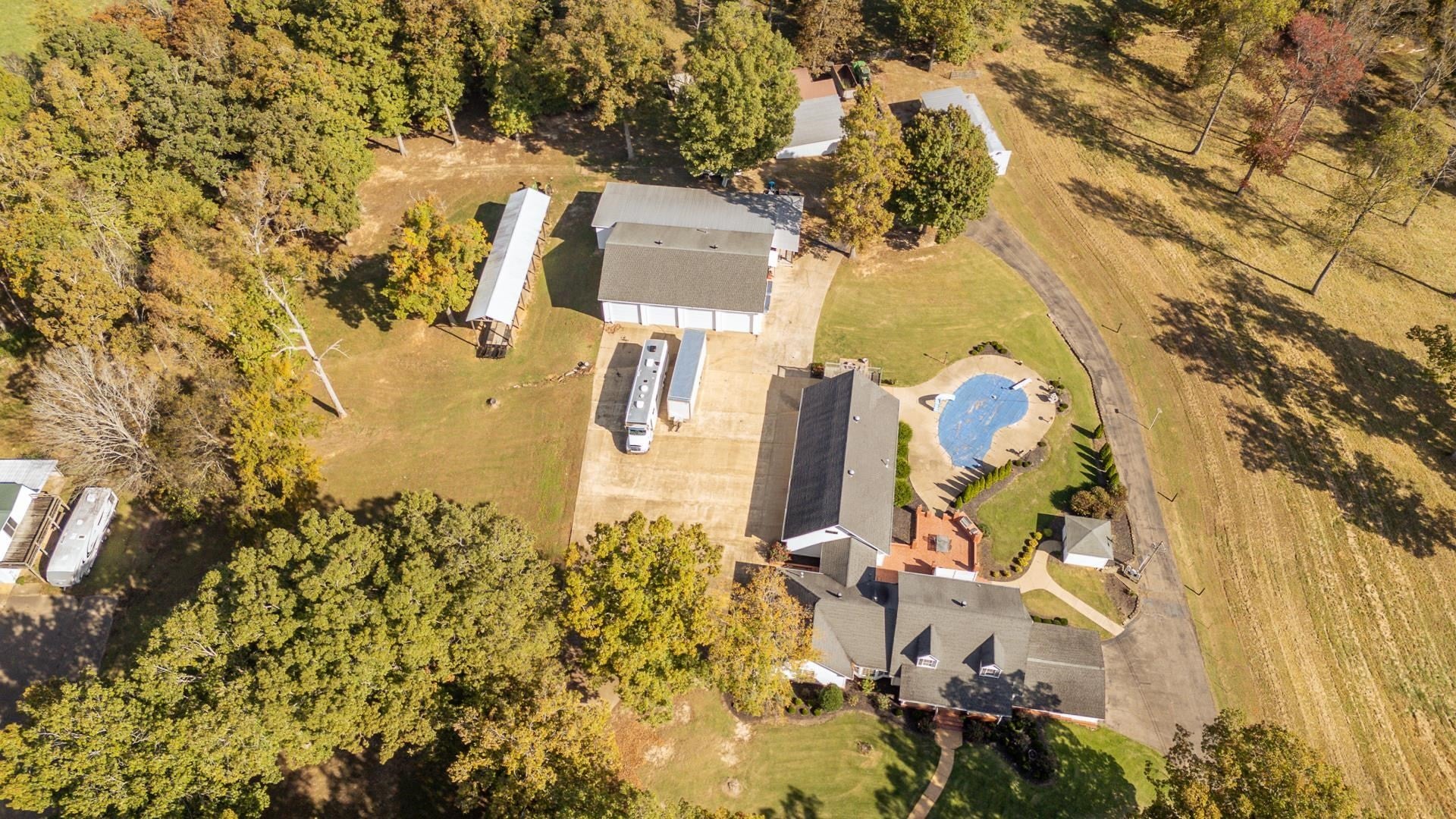 1075 Hwy 203