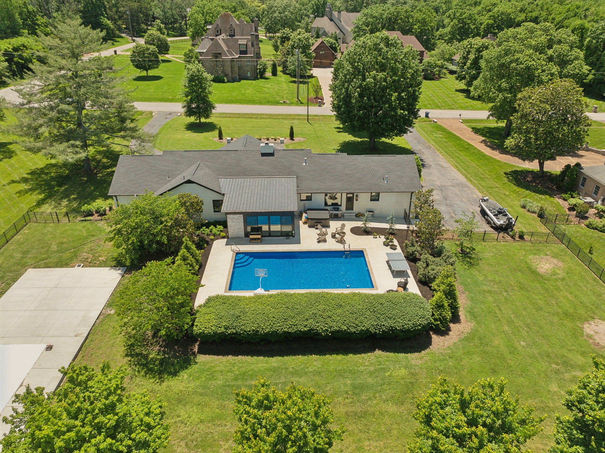 106 Steeplechase Ln