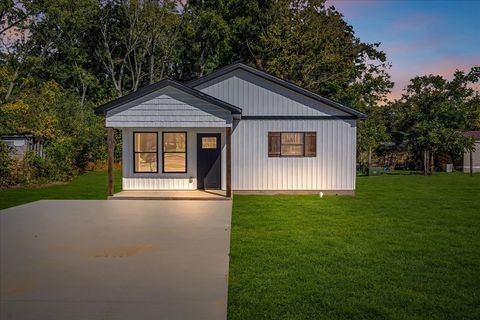 406 N College St Tullahoma TN 37388