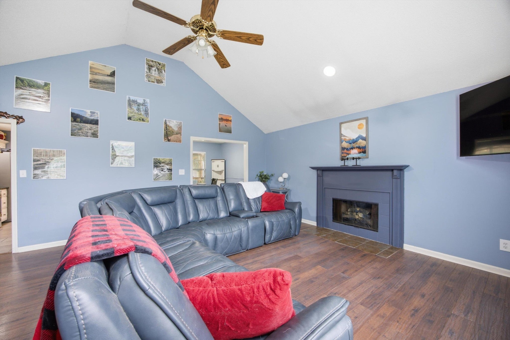717 Ashbrook Drive