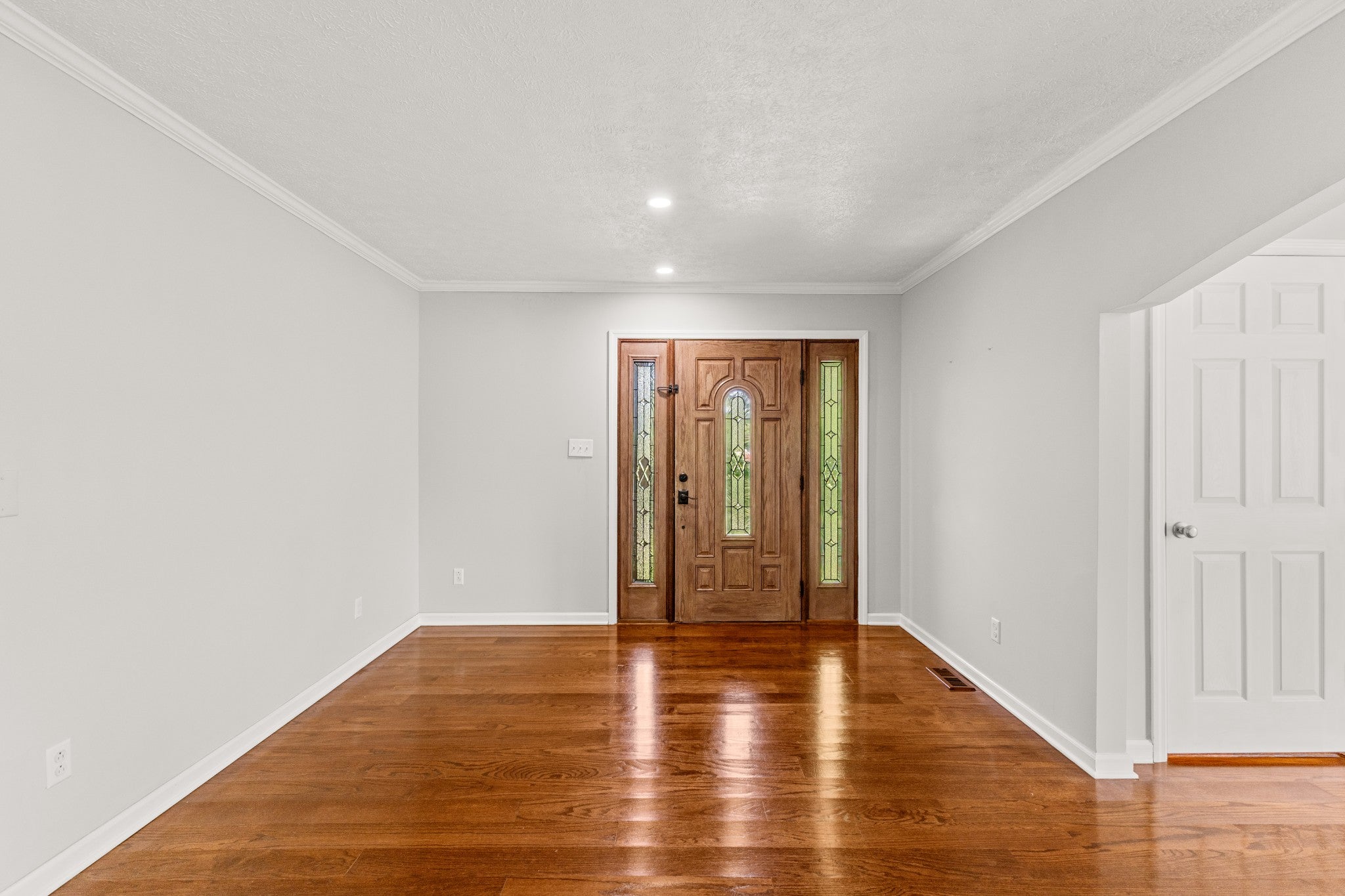 1198 W Grab Creek Rd