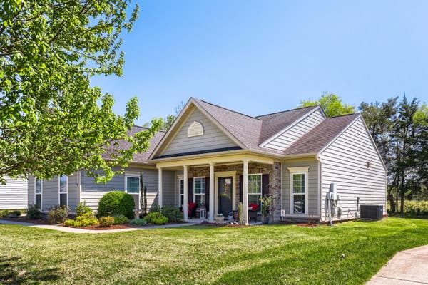 2432 Parkwood Dr, Murfreesboro, TN, 37128