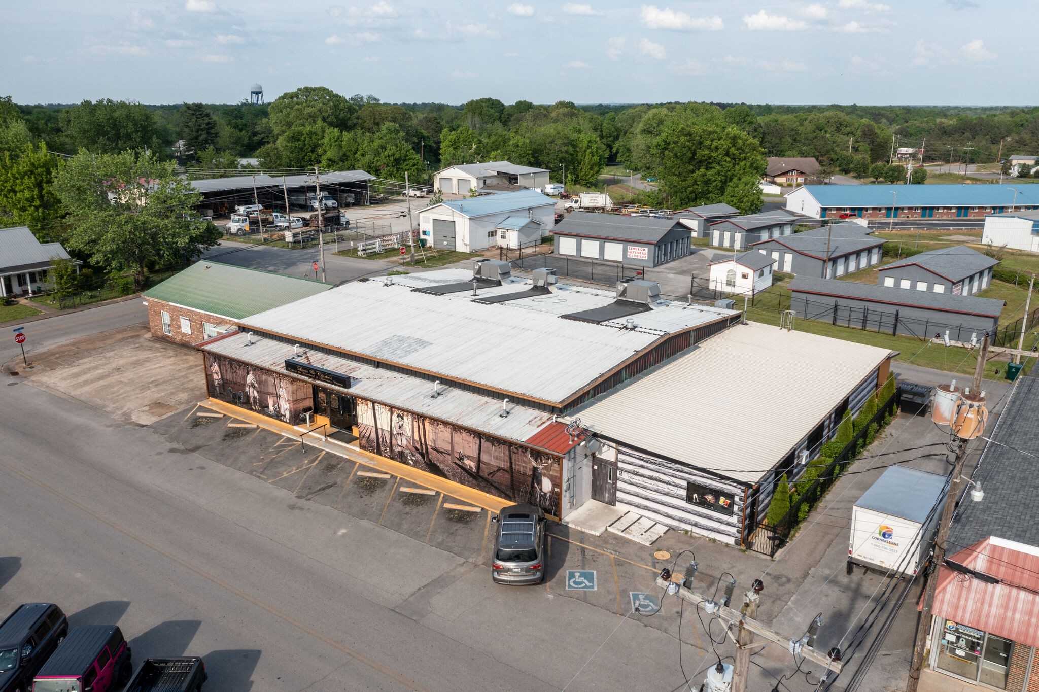 35 N Maple St