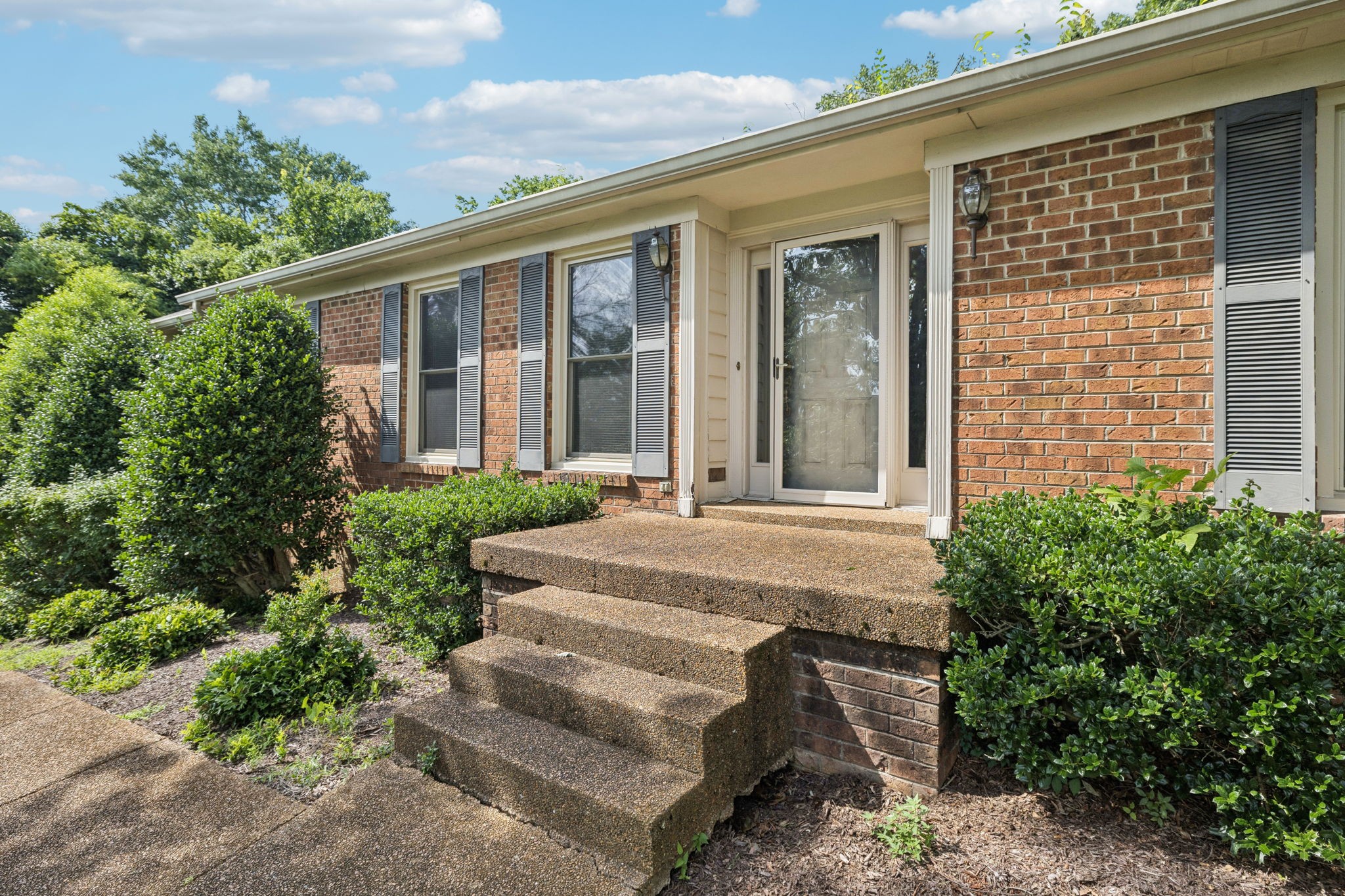 161 Saint Andrews Dr