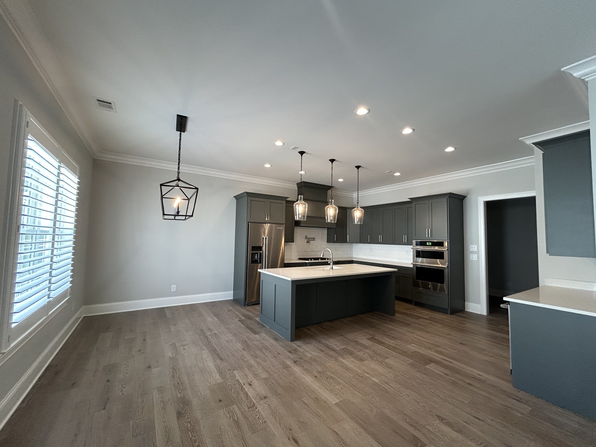 306 Flag Court