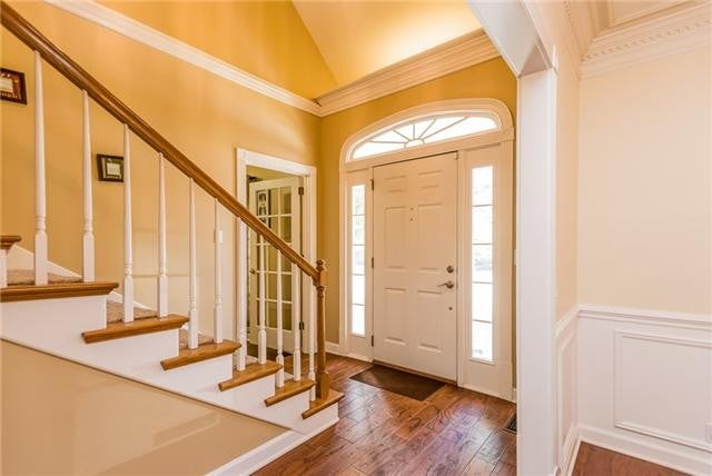 1910 Chartwell Ct
