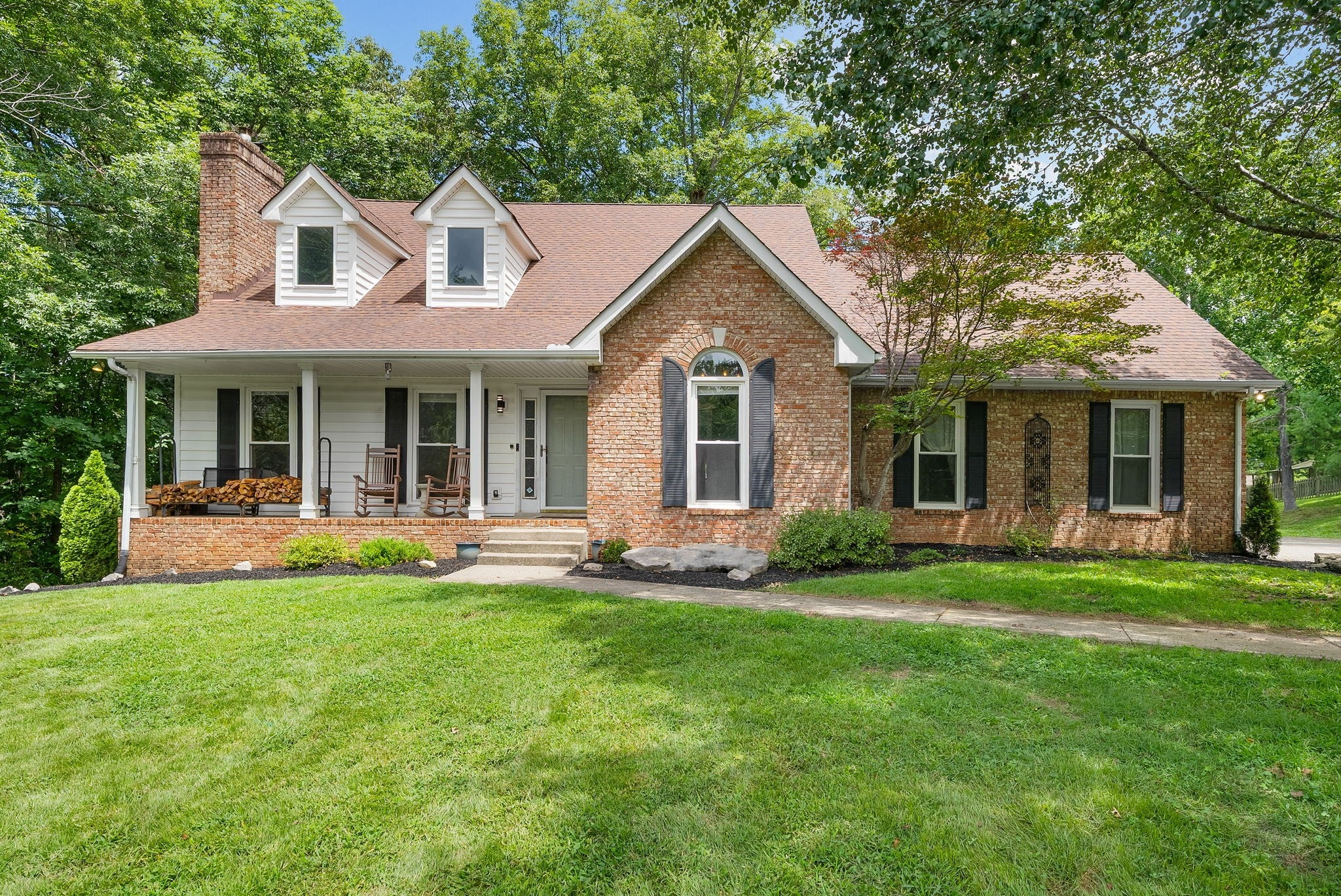 1731 Creekview Ct