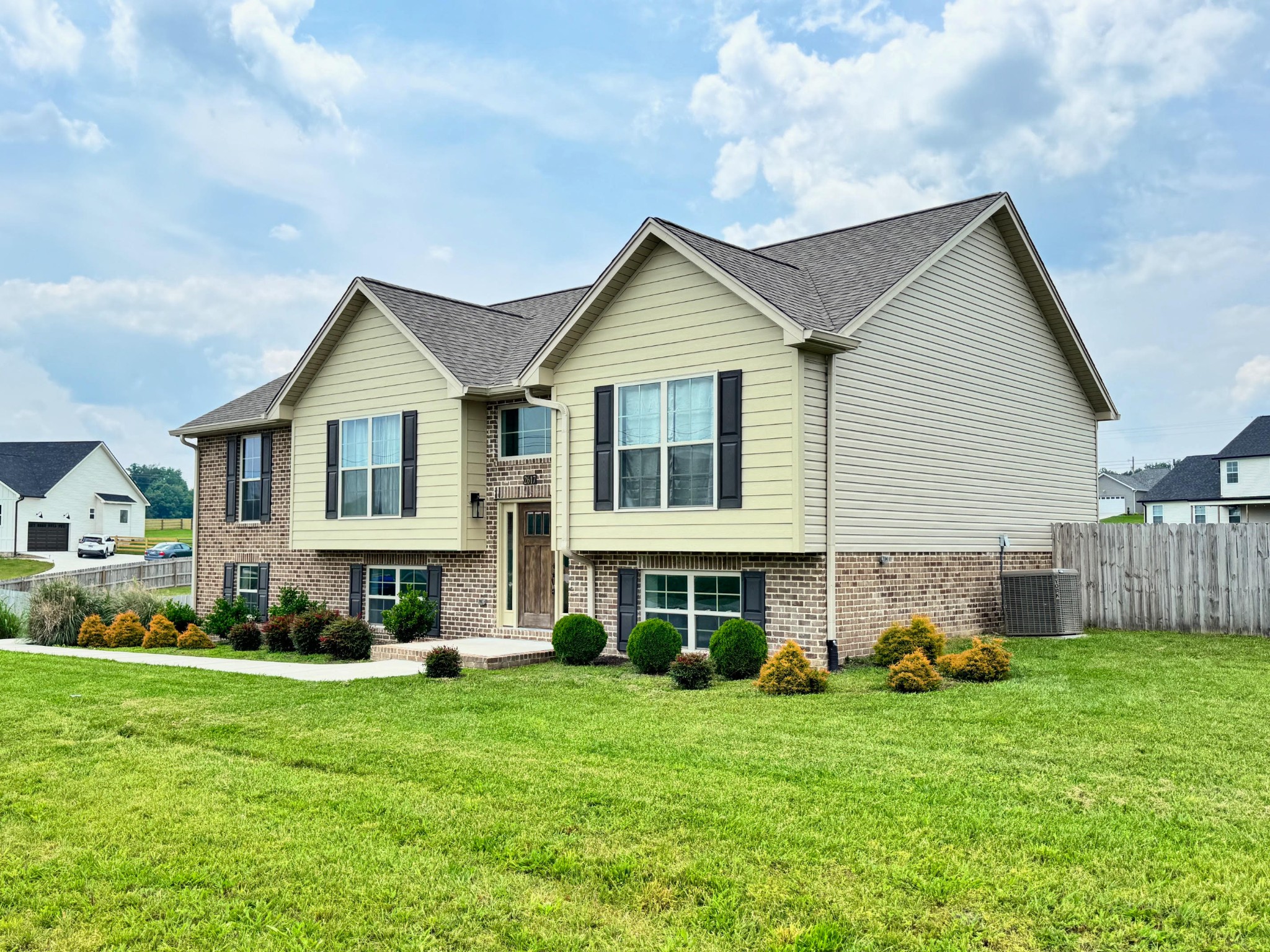 2617 Spring Arbor Ct