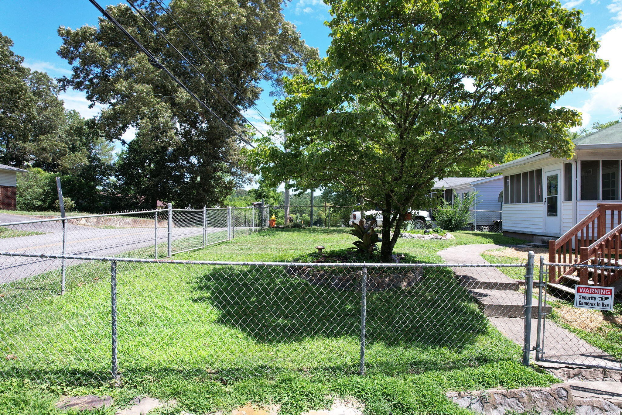 2035 Broomfield Road SE