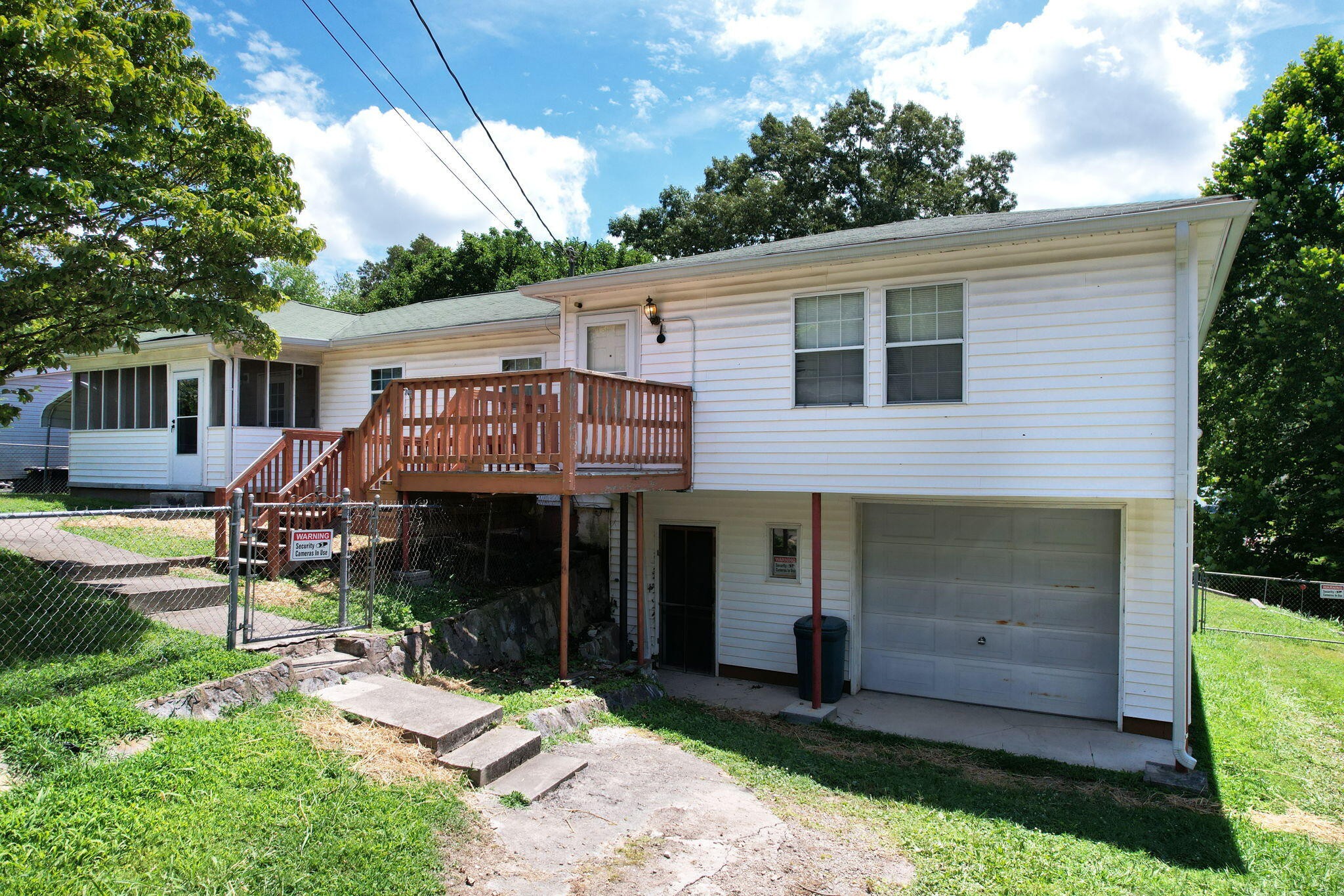 2035 Broomfield Road SE