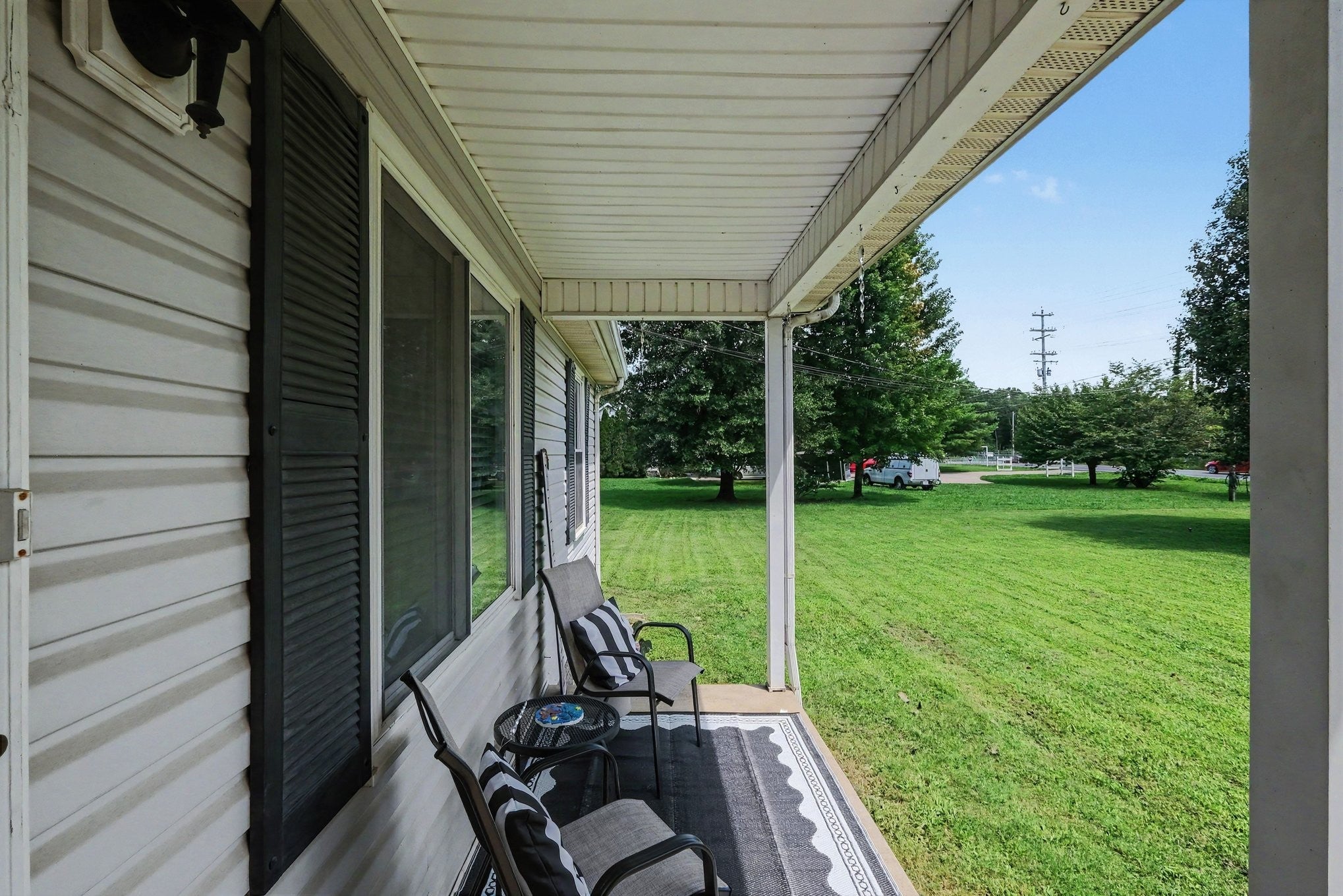 786 E Jefferson Pike