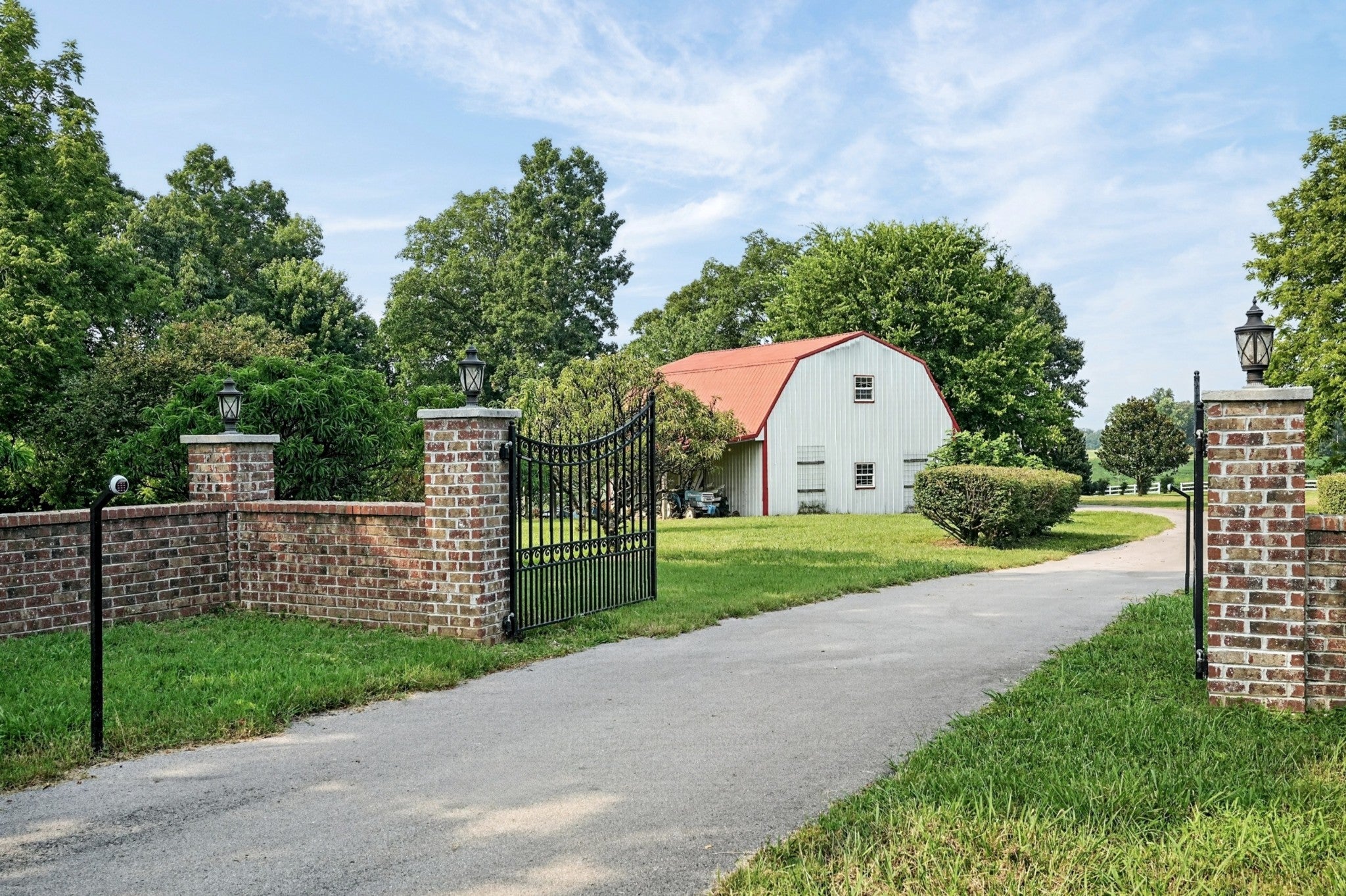 3667 Locke Bend Rd