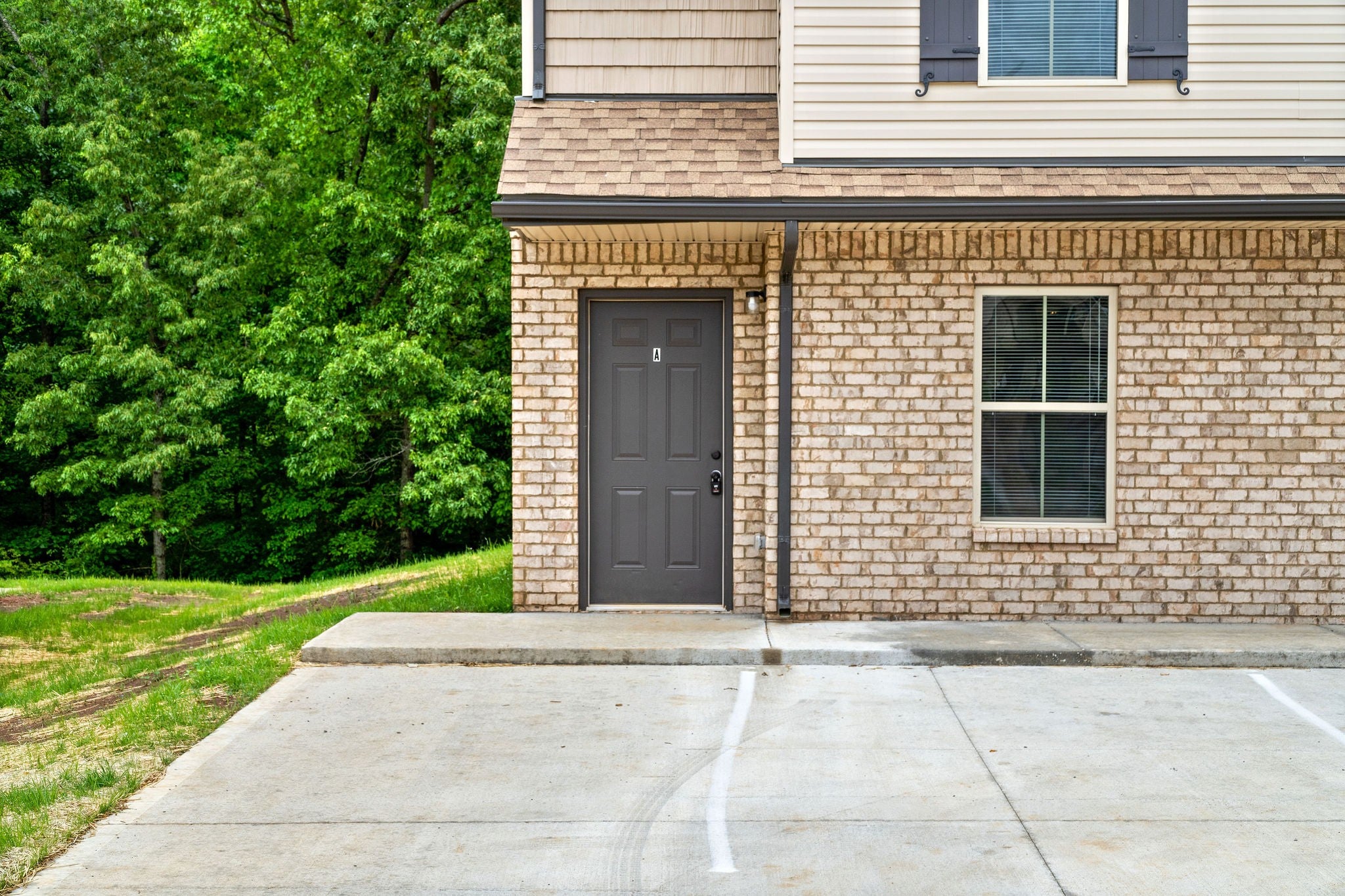 284 Smithson Lane A