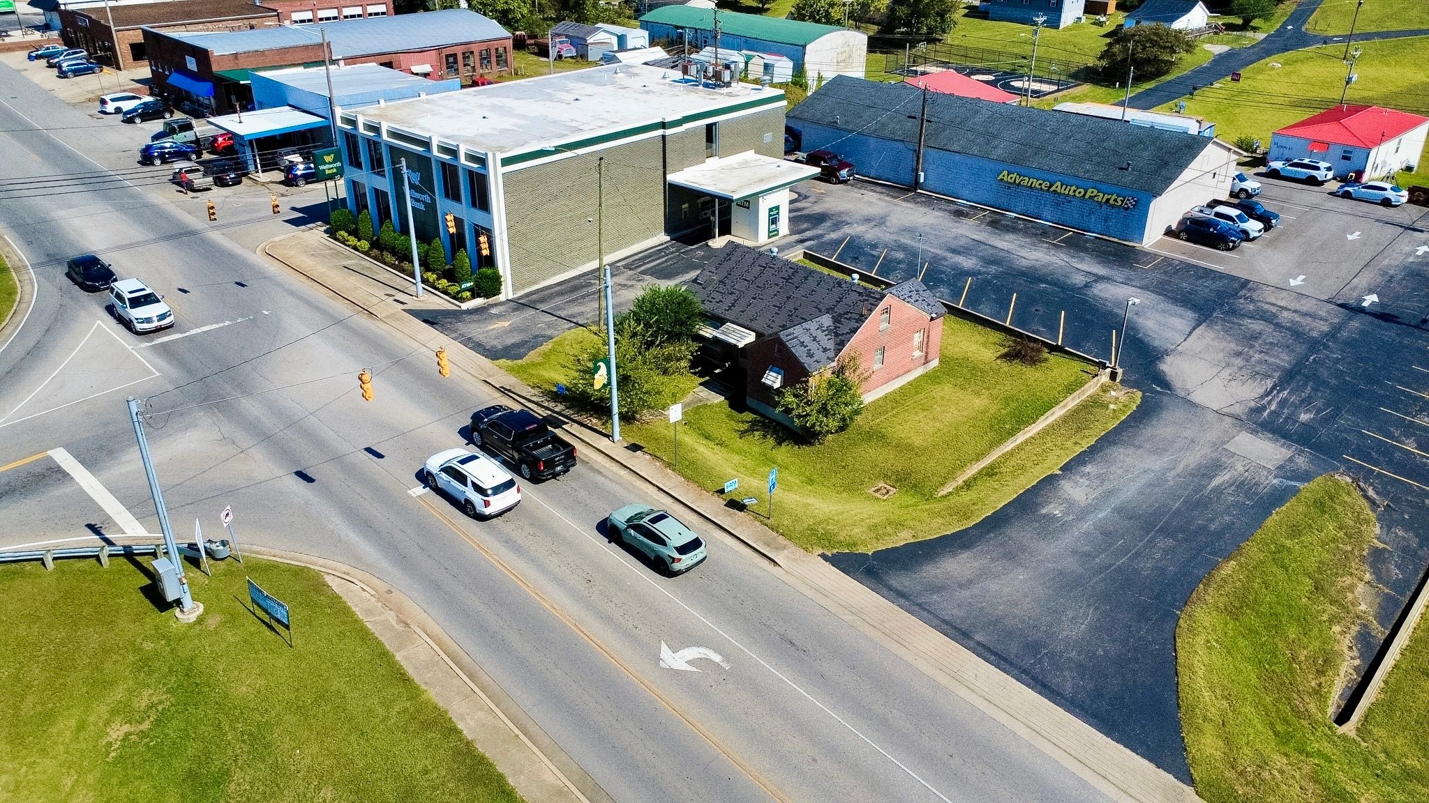 101 Upper Ferry Rd