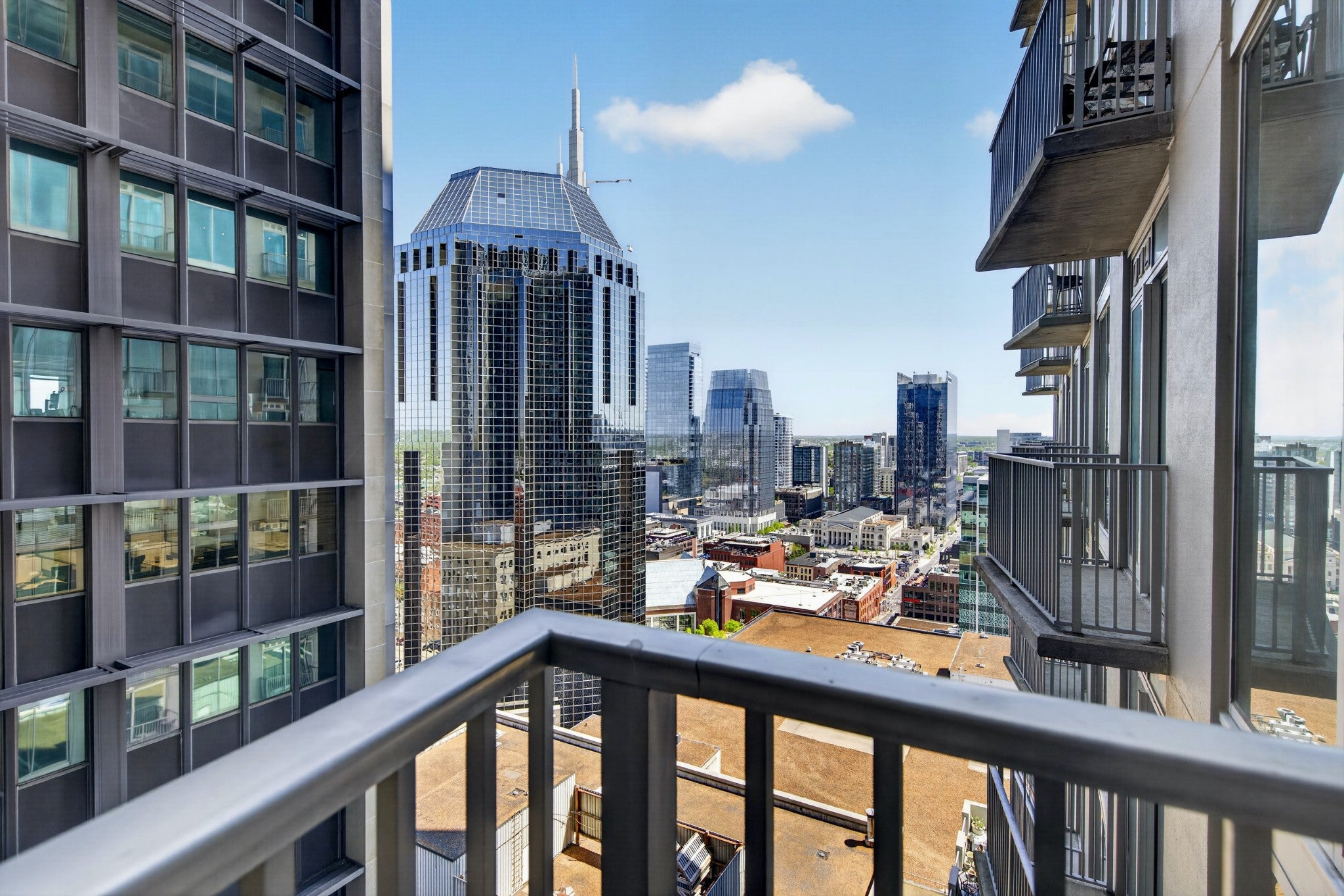 1-bed listing at 415 Church St 1707, Nashville