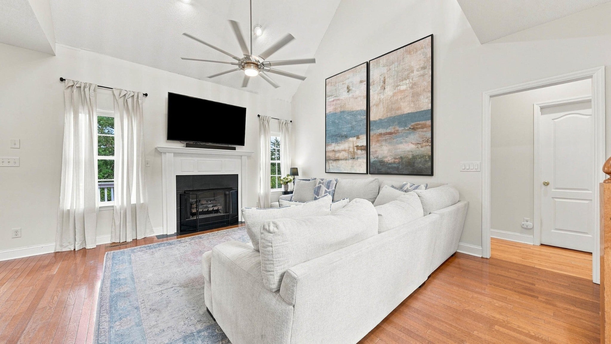 10558 Daffodil Circle