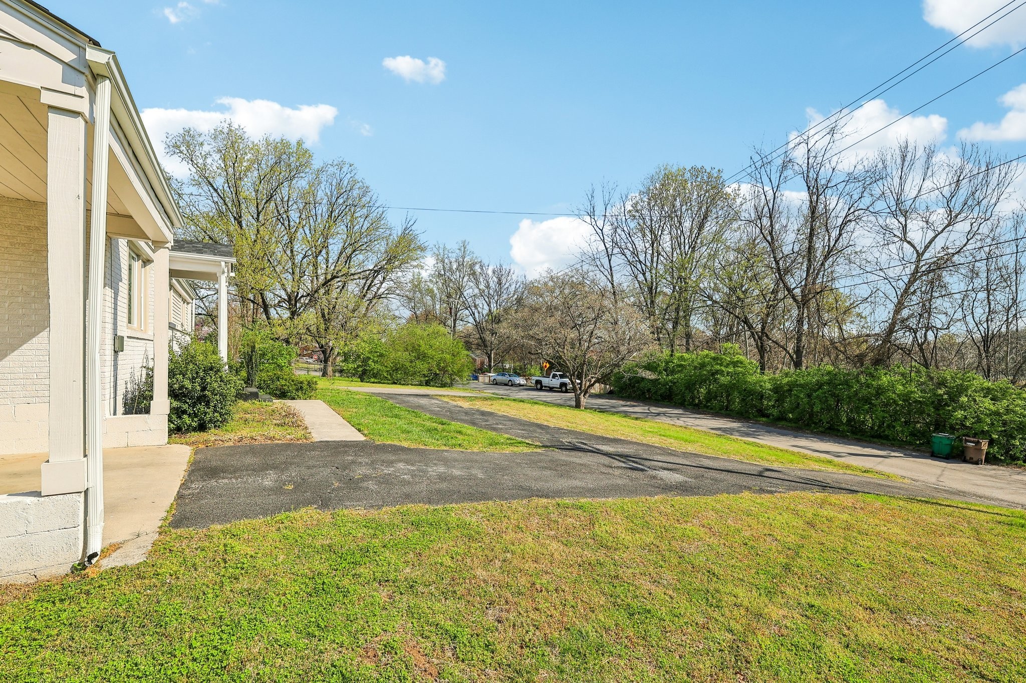 2503 Merry Oaks Dr