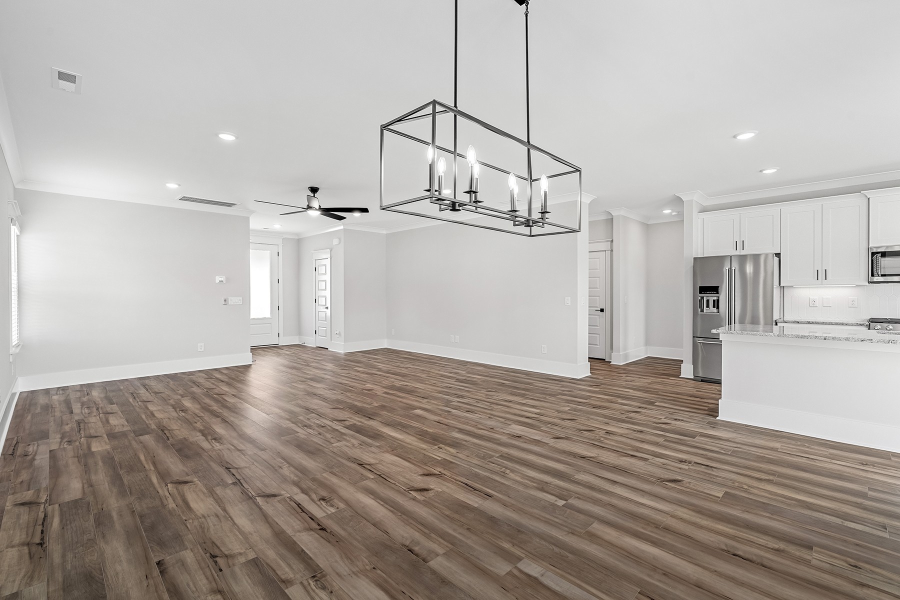 517 Kingwood Lane