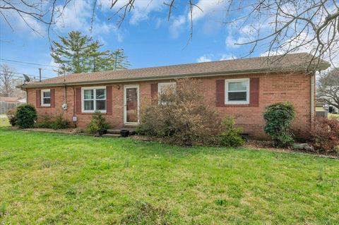 1001 Henley St Decherd TN 37324