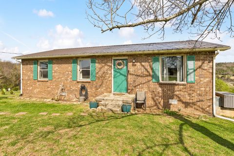 220 W Main St Auburntown TN 37016