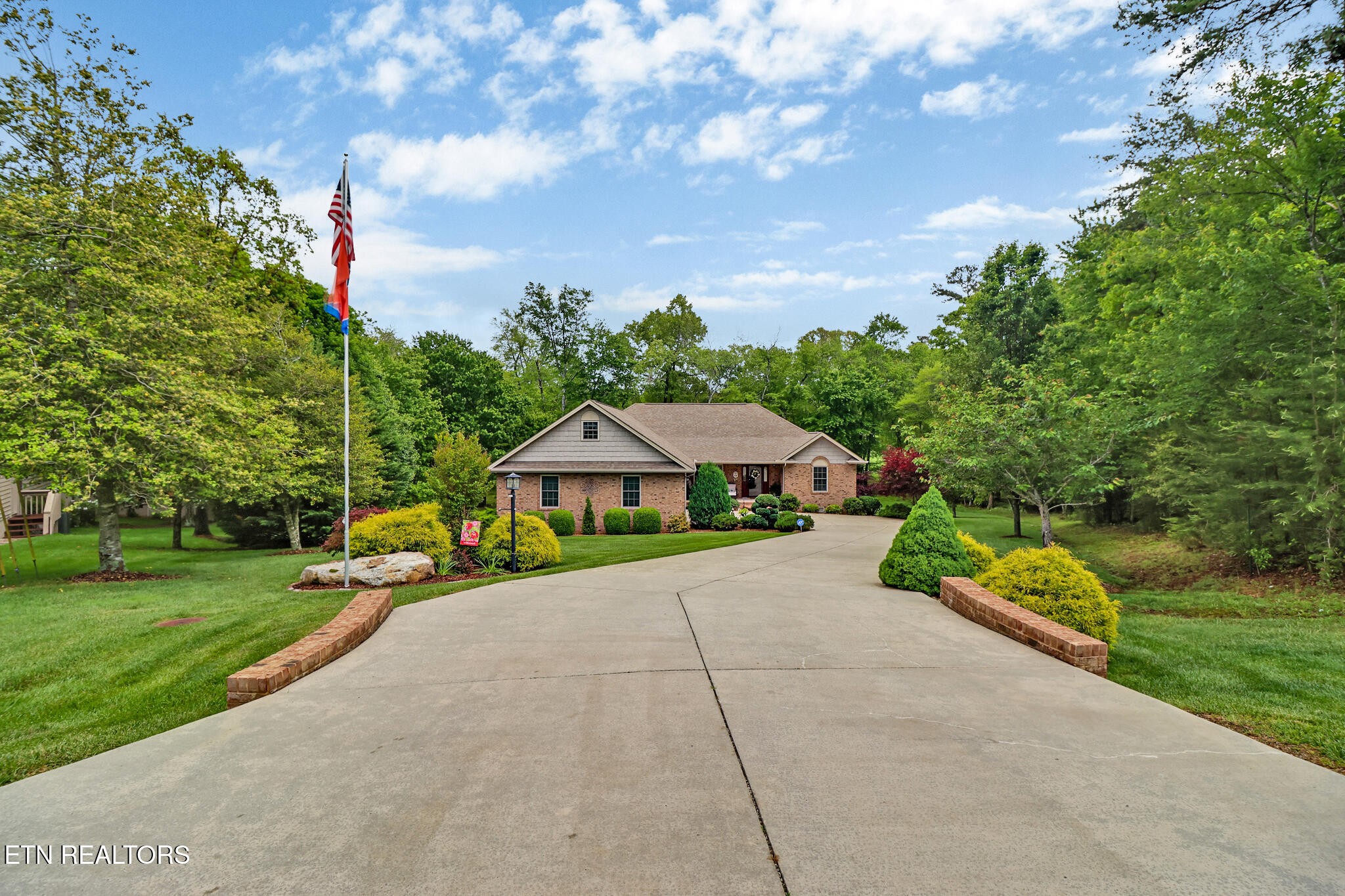56 Westridge Court