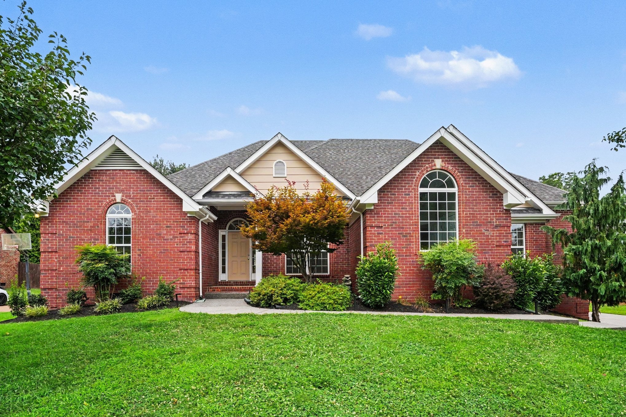 1035 Margaret Dr