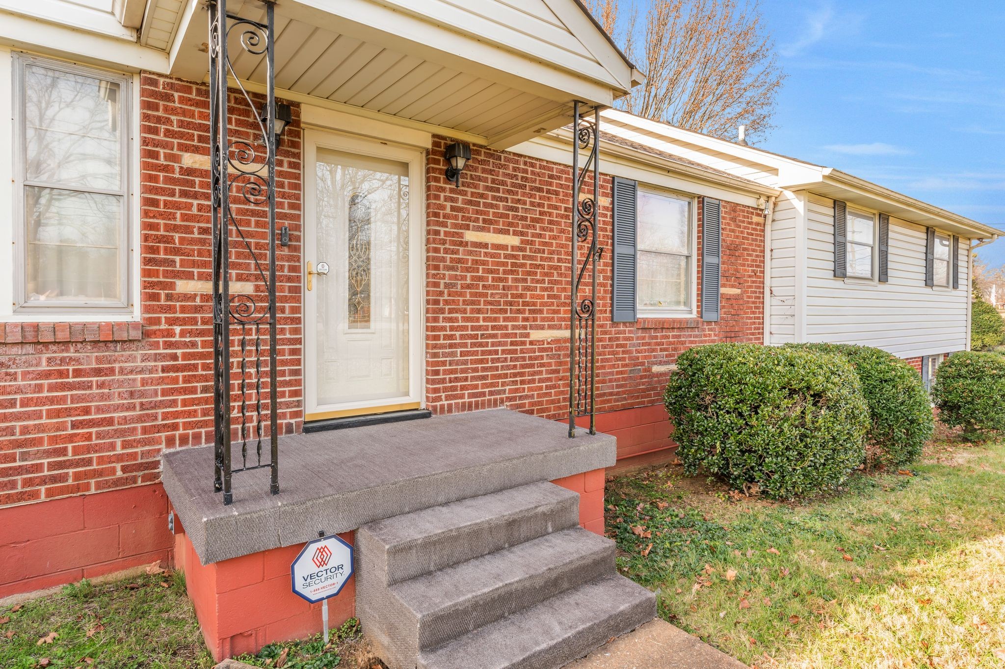 202 Shepherd Hills Dr