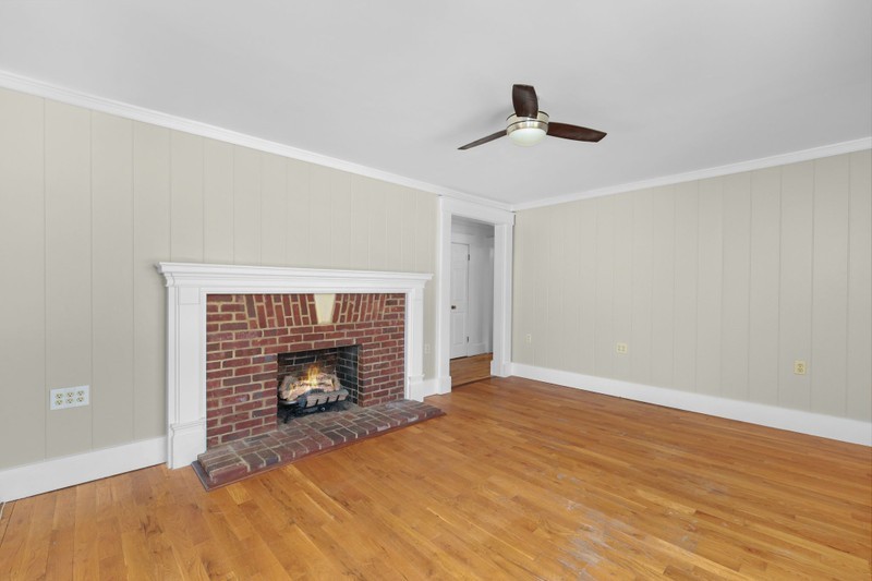 301 Westwood Dr