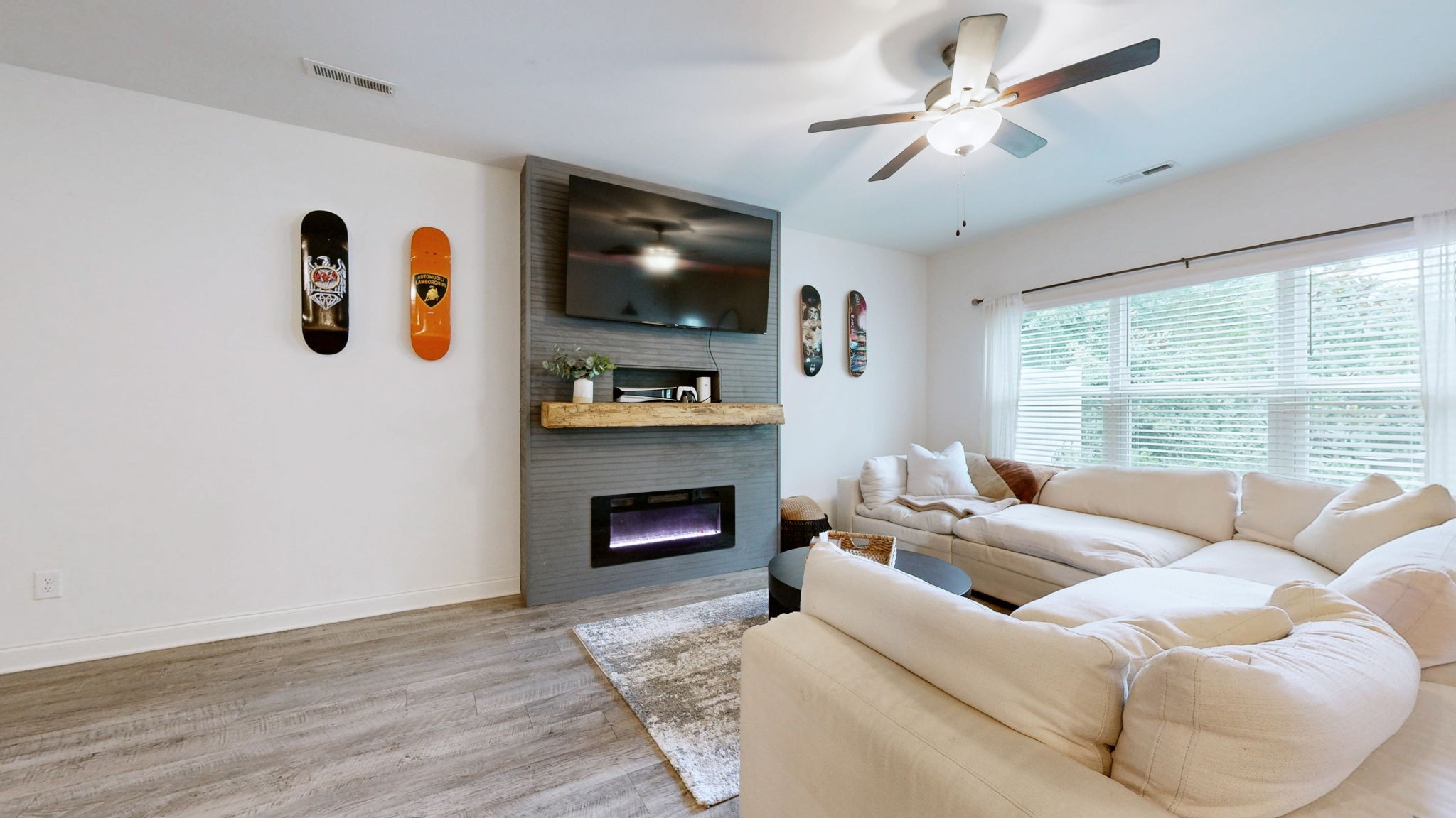 4406 Kesslers Crossing