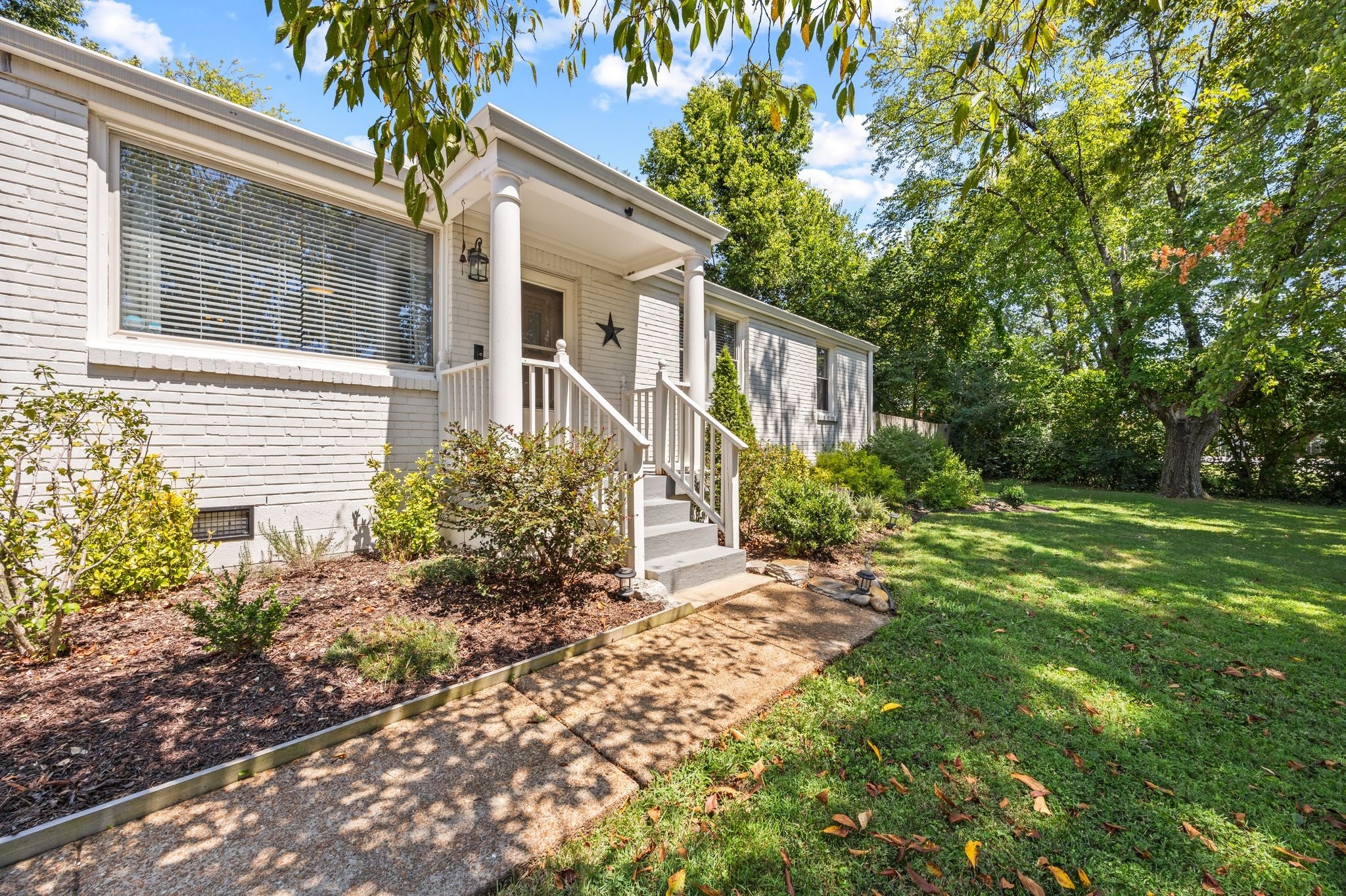 3118 Lake Park Dr