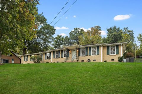 2019 Hickory Hill Ln Hermitage TN 37076