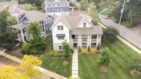 3358 Acklen Ave Nashville TN 37212