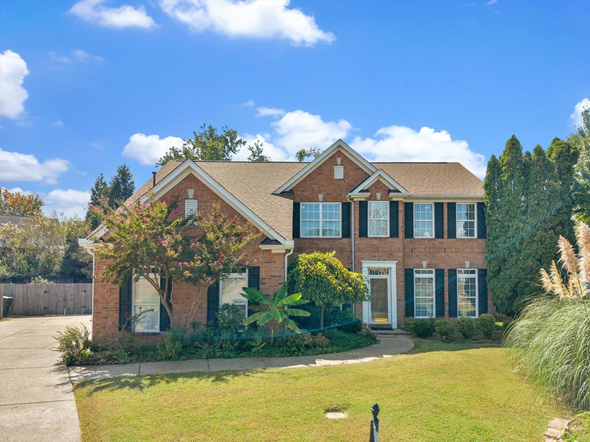 4-bed listing at 1408 Autumn Springs Ct Old Hickory, Old-Hickory
