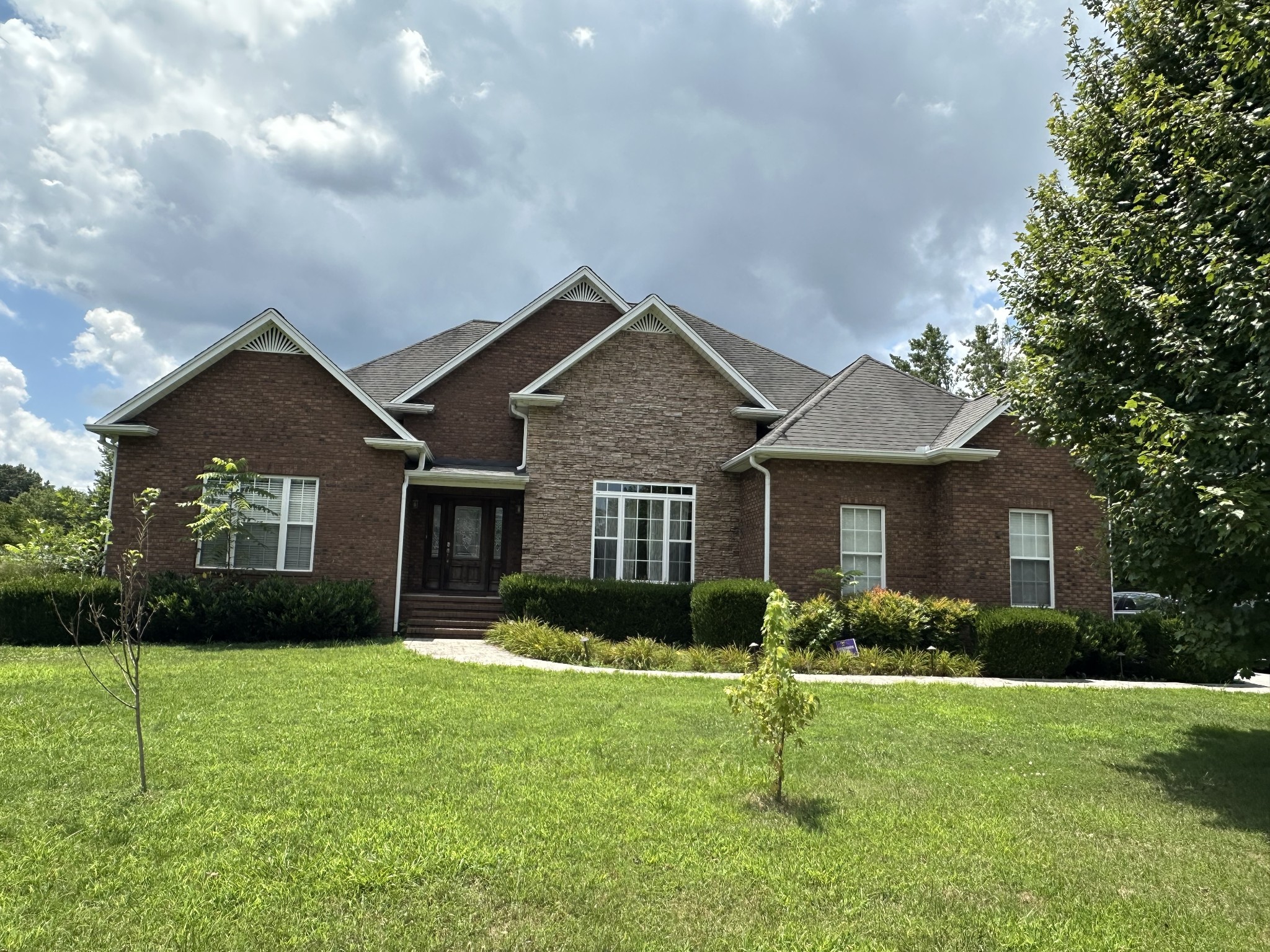 251 Haven Ln