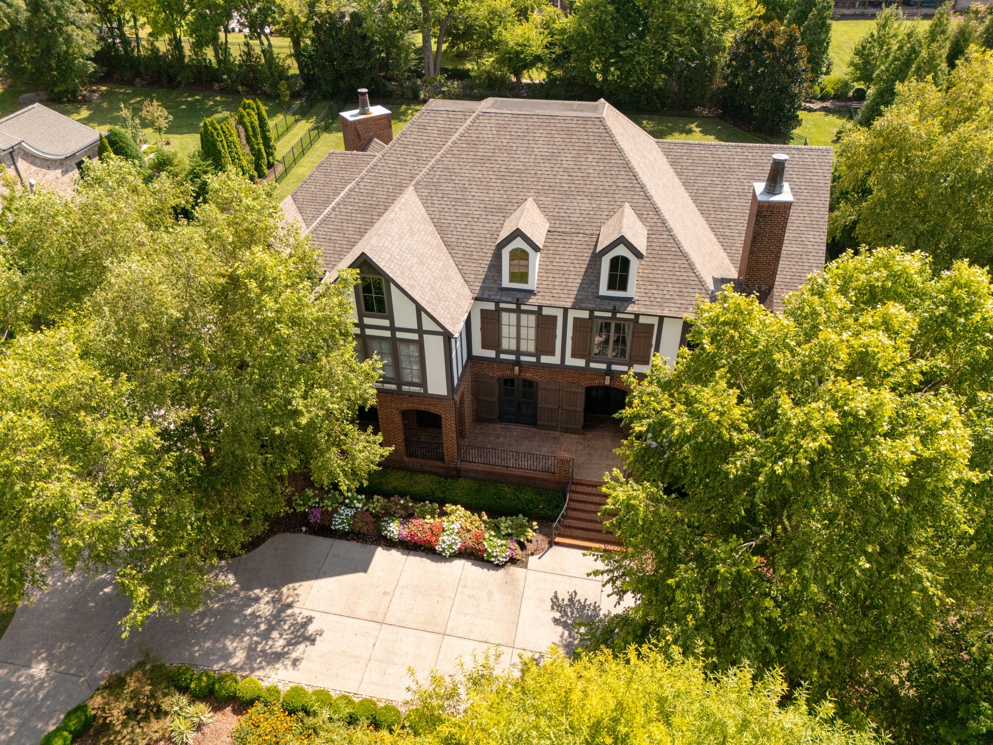 9286 Wardley Park Ln