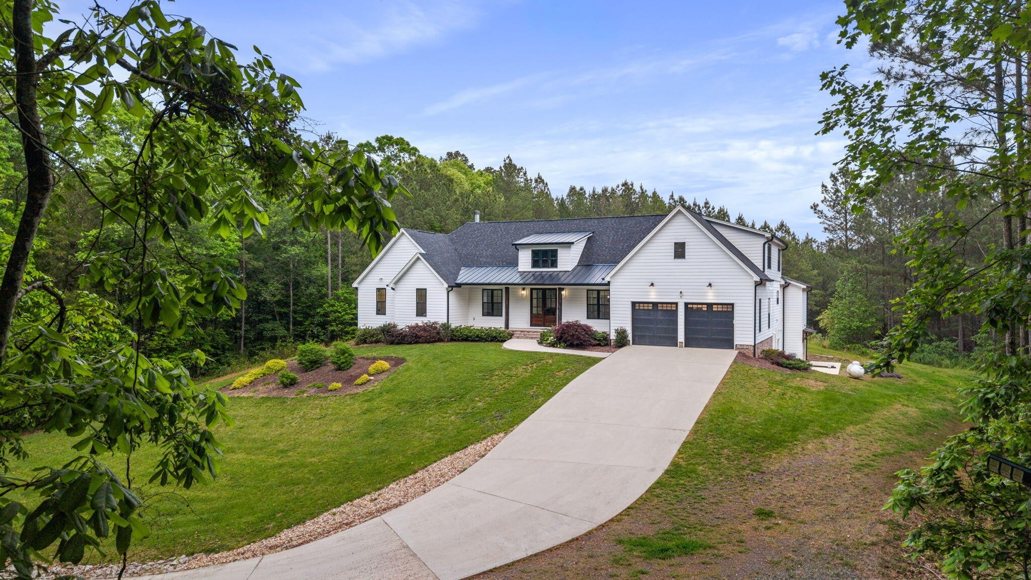 1618 Van Davis Road NW