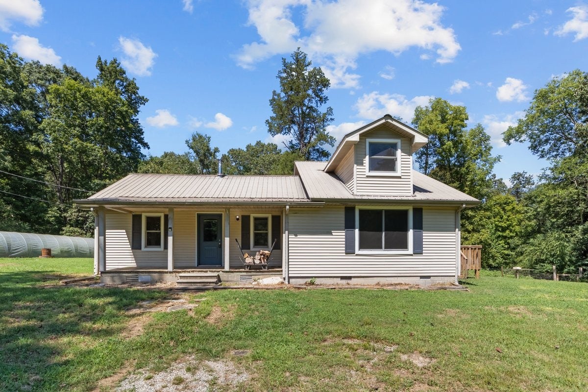 6371 Hassell Creek Rd