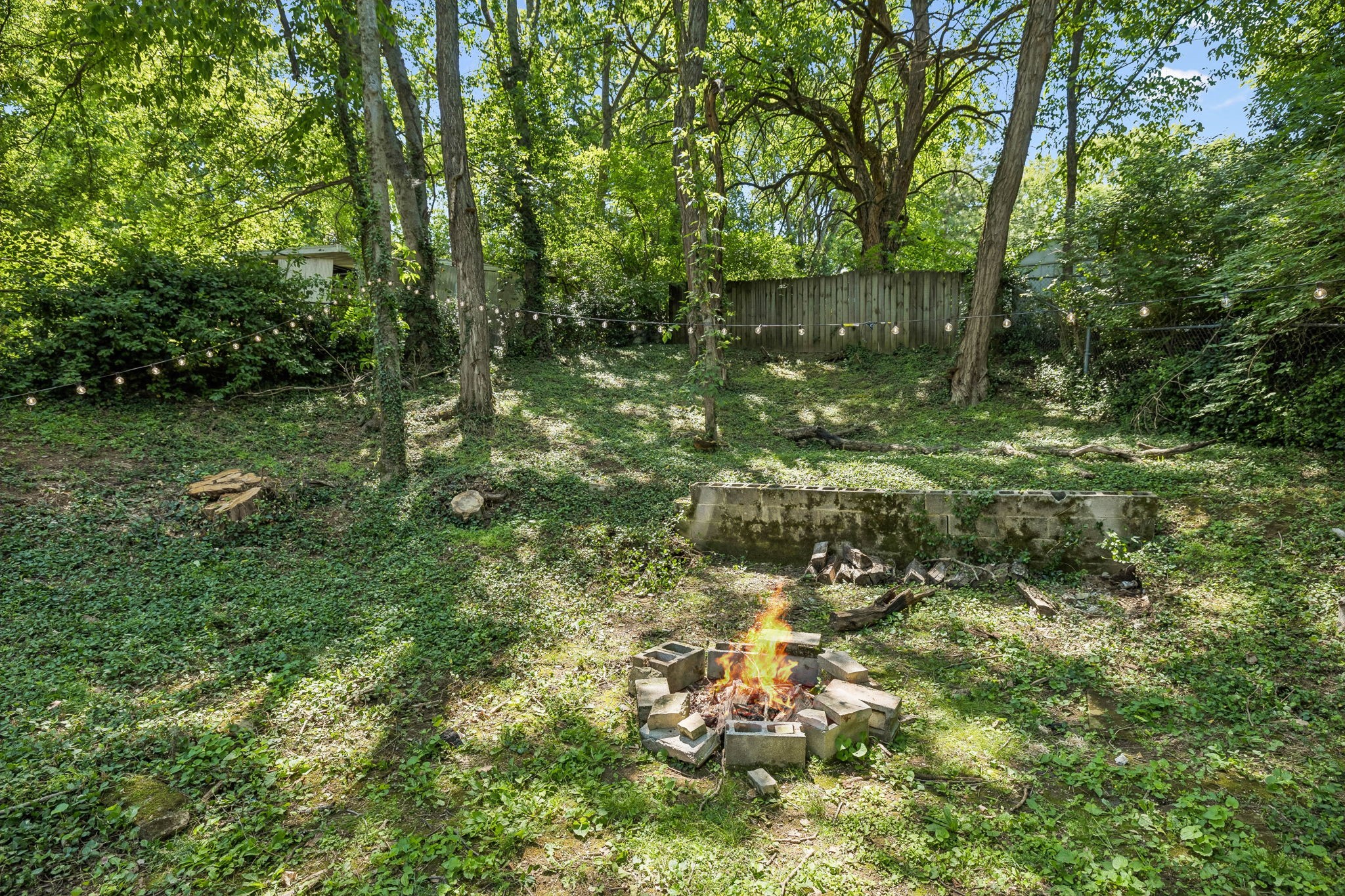 2687 Hartford Dr