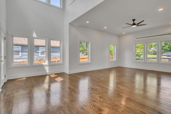 3715 Fairview Dr