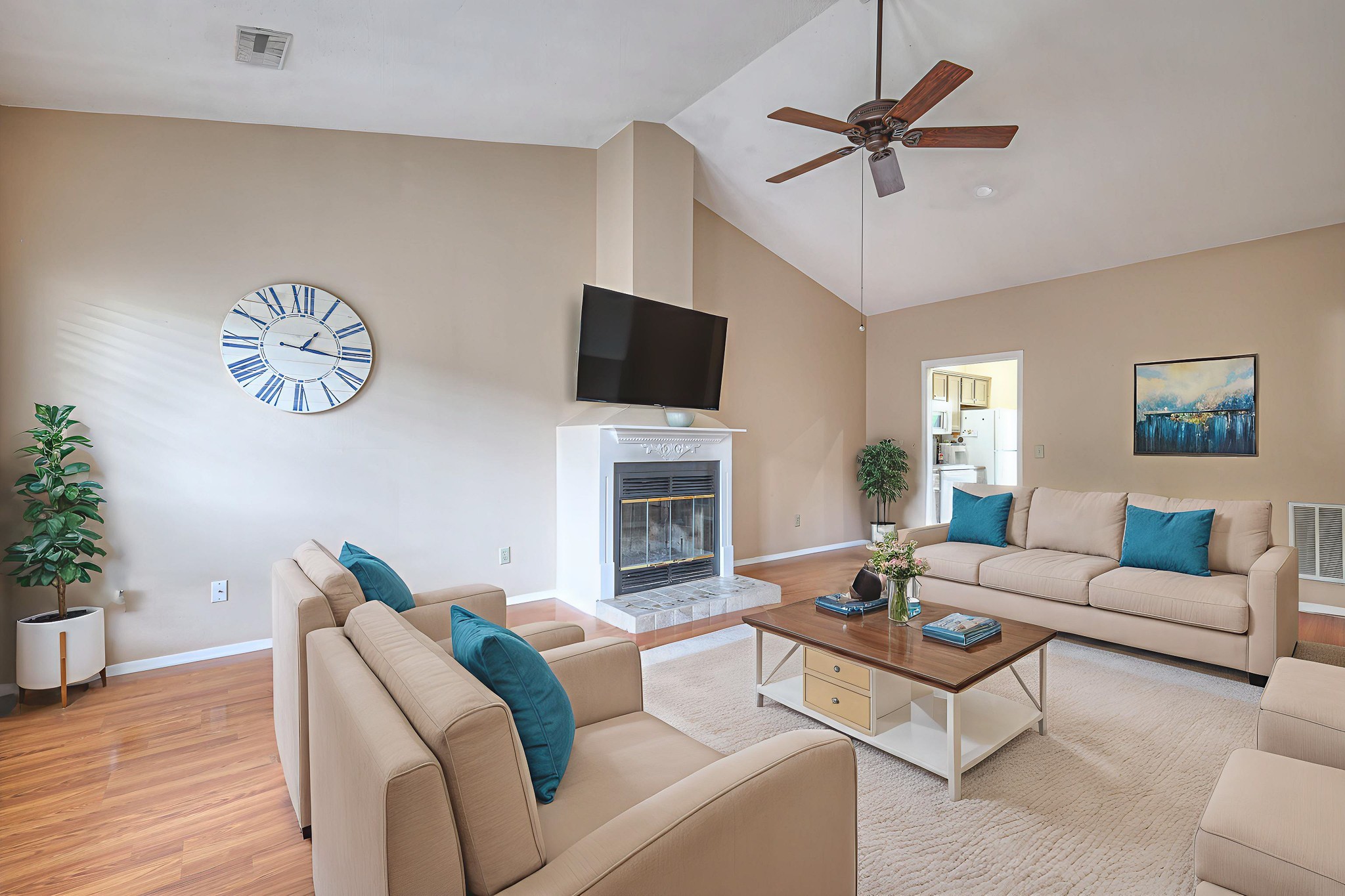 302 Laurel Hill Dr